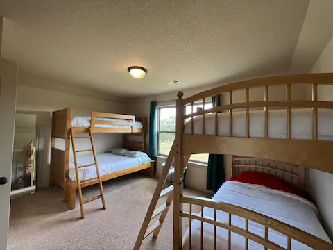 1180 Mount Lebanon Rd - Photo 4 of 11