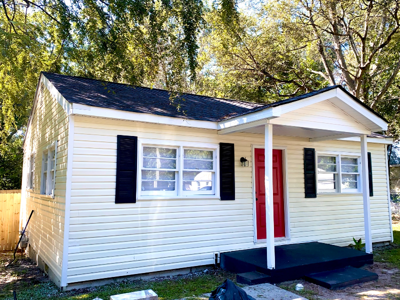 717 Cornelia Dr - Photo 2 of 28