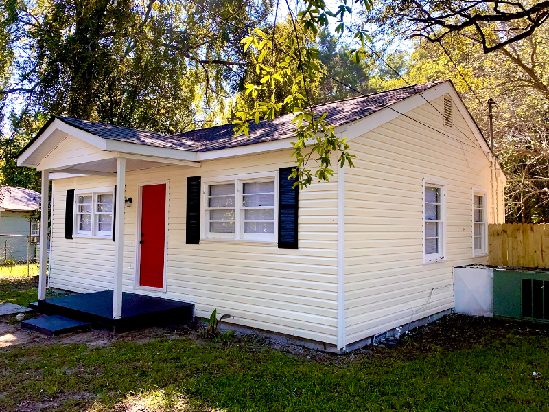 717 Cornelia Dr - Photo 3 of 28