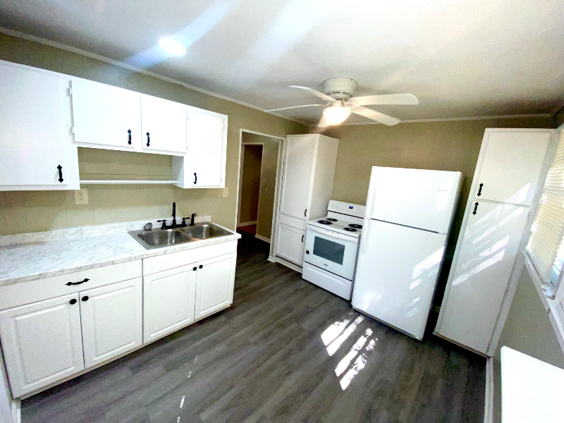 717 Cornelia Dr - Photo 6 of 28