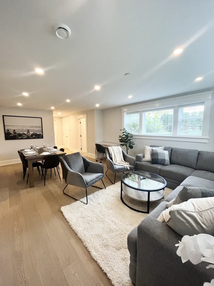 2086 Charles Street - Photo 2 of 15