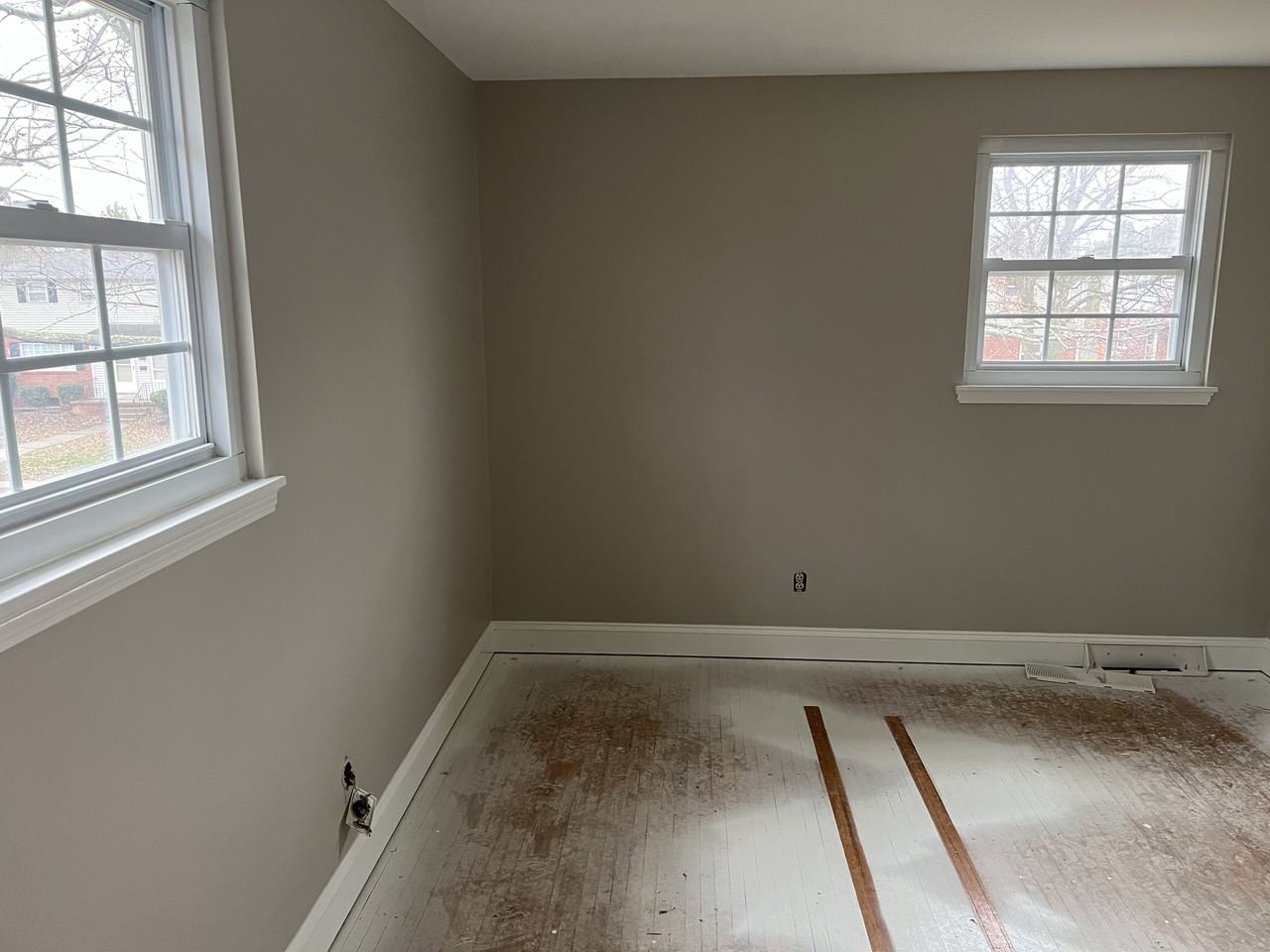 12 Arty Right  15 Arty Left - Photo 3 of 8