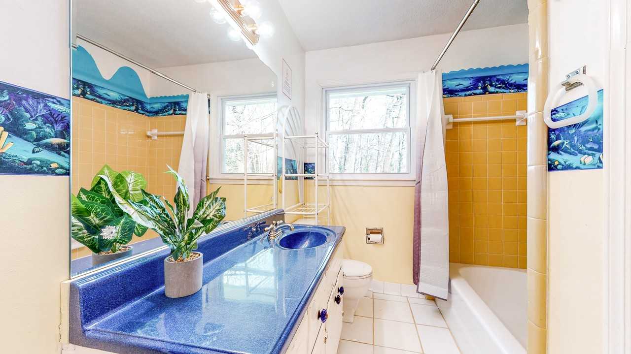 Kimlie Cove - Photo 3 of 14