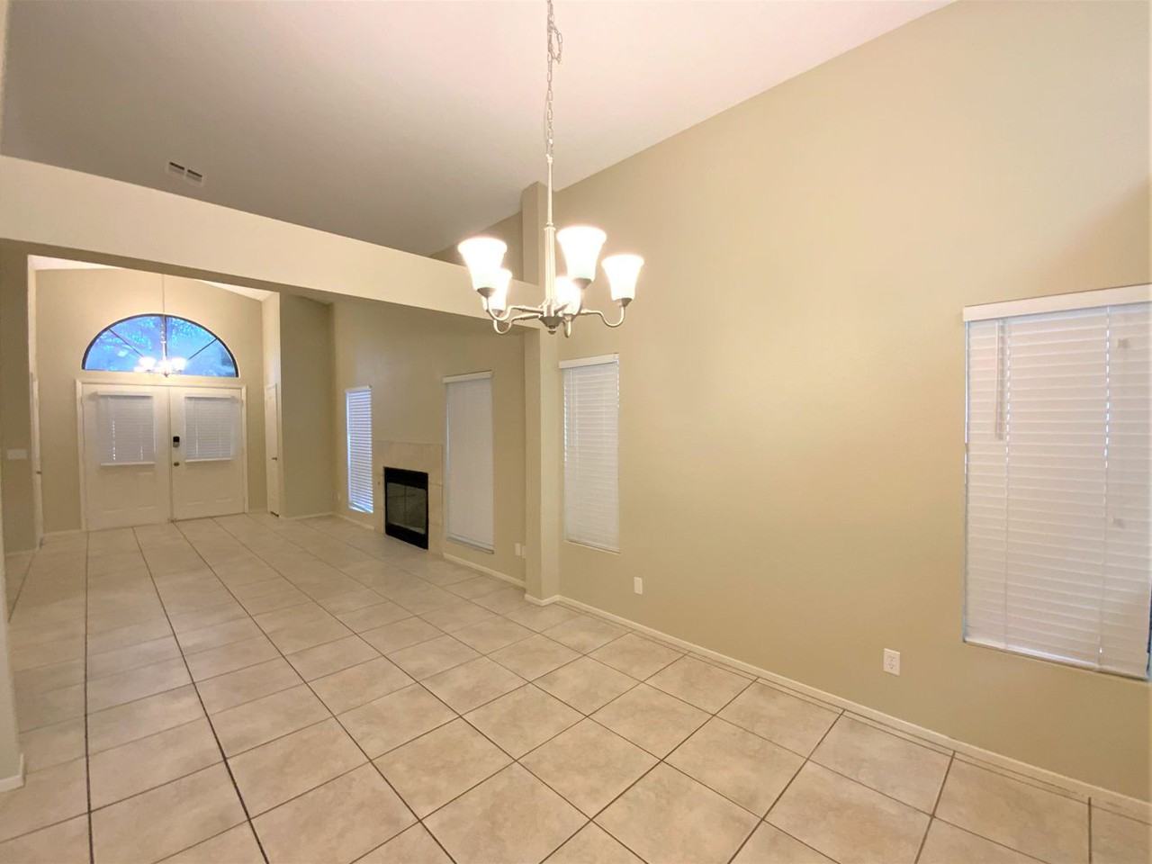 4808 Maryvale Dr - Photo 3 of 16