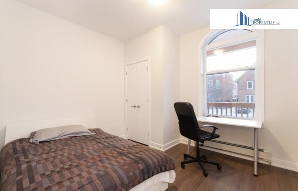 51 Sweetland Avenue - Photo 5 of 11