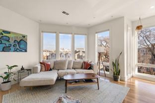 283 Old Colony Ave #3 - Photo 1 of 1