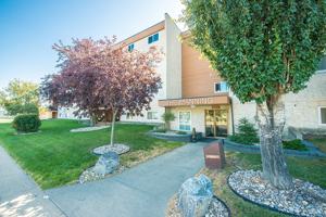 featured image of 3611 145 Ave Nw