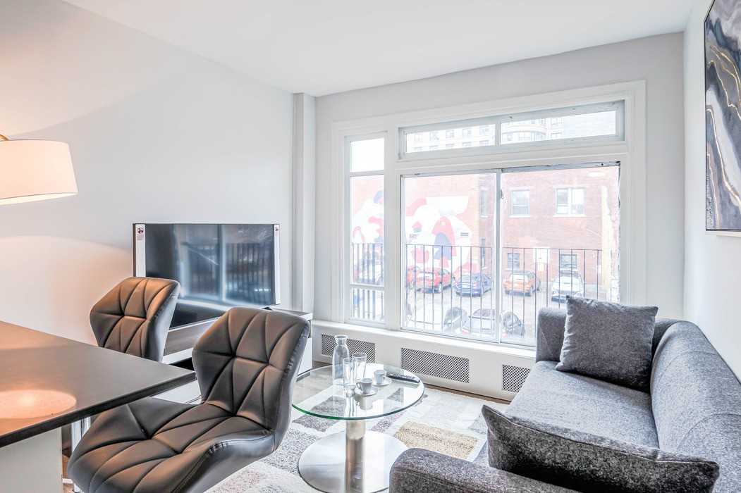 105 Rue Milton Apartments in MiltonParc, Montréal, QC H2X 1V4 Zumper