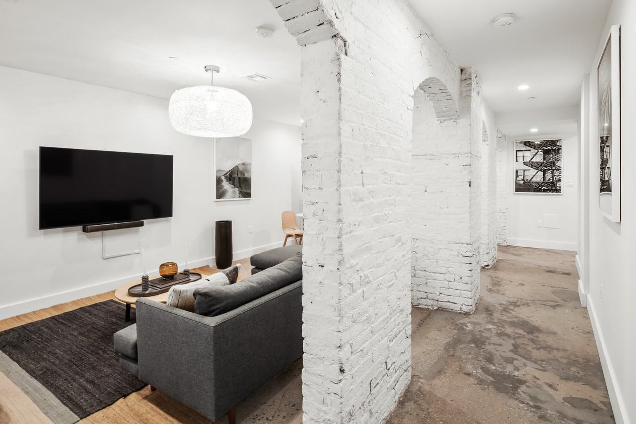 Common Owens Apartments 529 Monroe Street, New York, NY 11221 Zumper