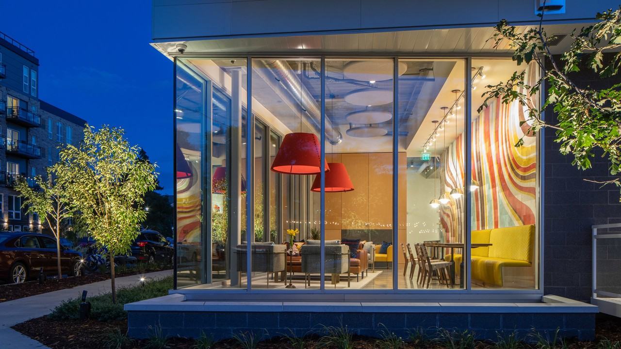 Frances - Photo 3 of 17