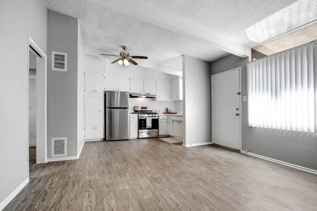 Valley Terrace Apartments - Photo 4 of 28