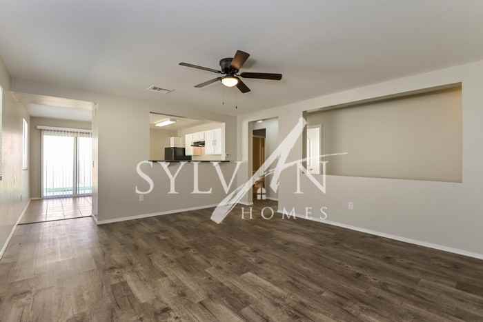 7035 S Spring Beauty Way - Photo 2 of 15