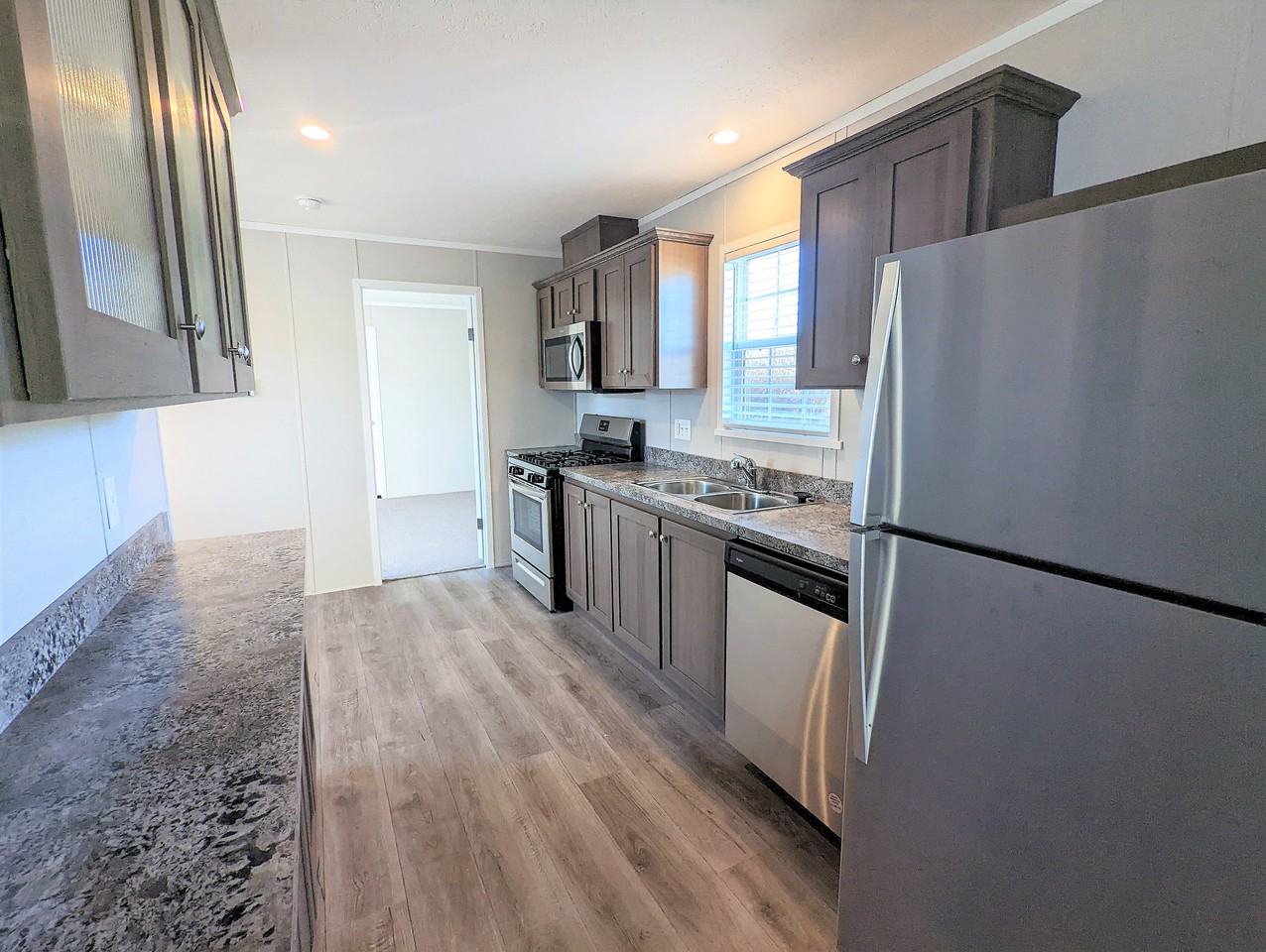 618 Maine #618 - Photo 2 of 11