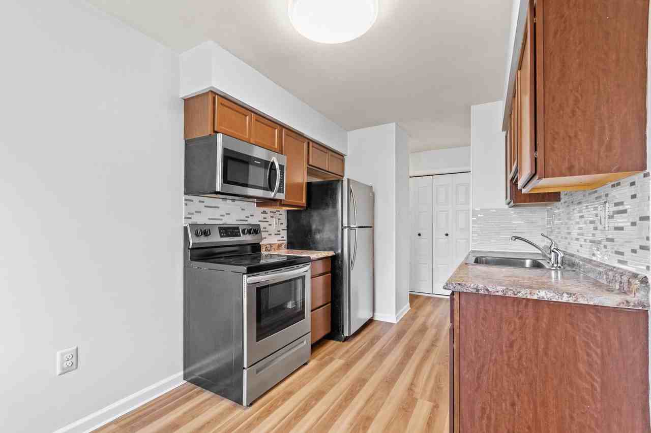 66 Banner Ct #1 - Photo 4 of 46