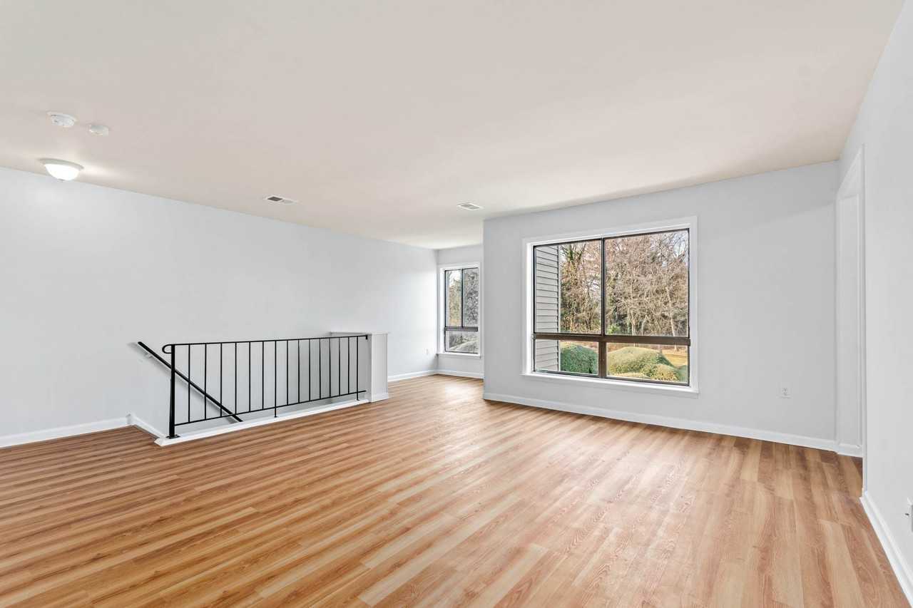 66 Banner Ct #1 - Photo 5 of 46