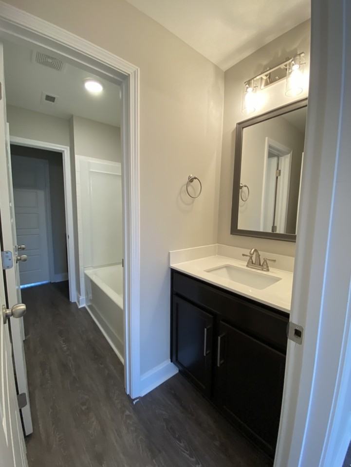 1031 Glenkirk Dr #C - Photo 7 of 20