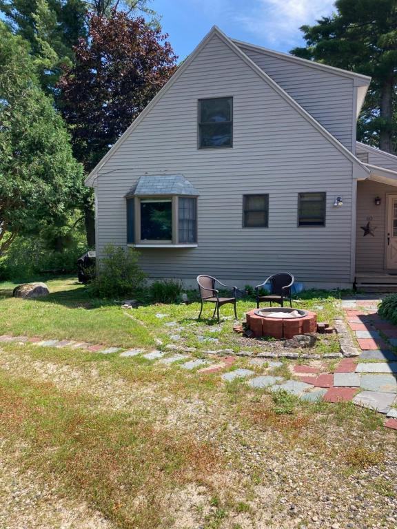 60 Allen Rd - Photo 2 of 28