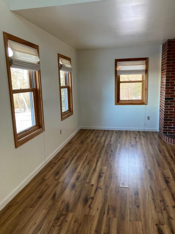 60 Allen Rd - Photo 3 of 28