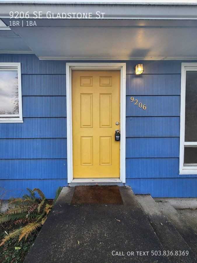 9206 Se Gladstone St - Photo 2 of 19
