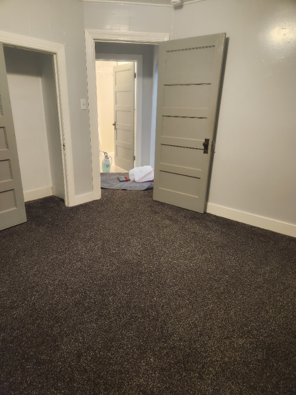 116 Van Buren St - Photo 3 of 10