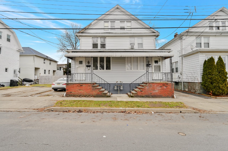 344 Chester St - Photo 2 of 33