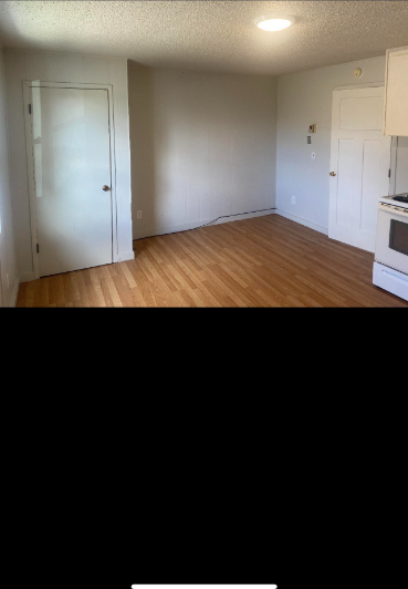 15244 Douglas Ave - Photo 3 of 9