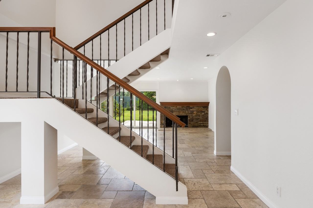 458 Vista Trucha - Photo 2 of 16