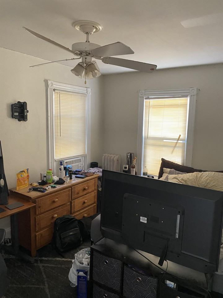 37 Wyckoff St #1 - Photo 7 of 10