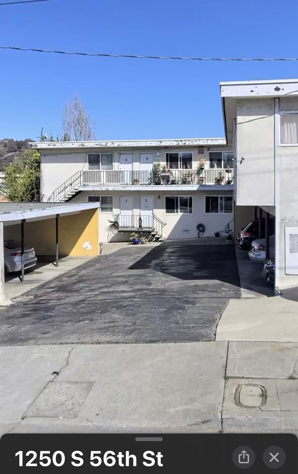 Building 1250 - Photo 3 of 11