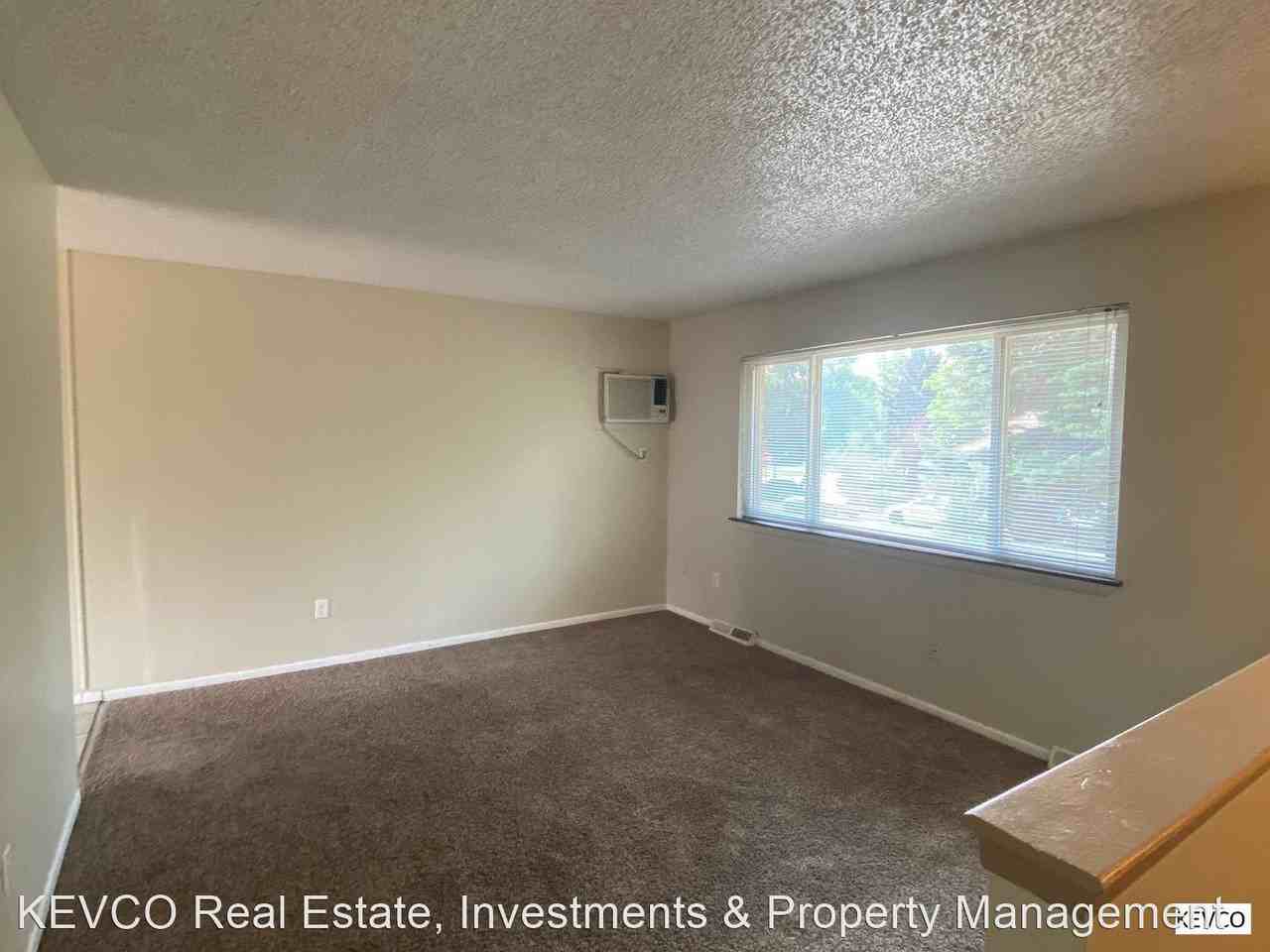 2506 Timber Ct - Photo 2 of 13