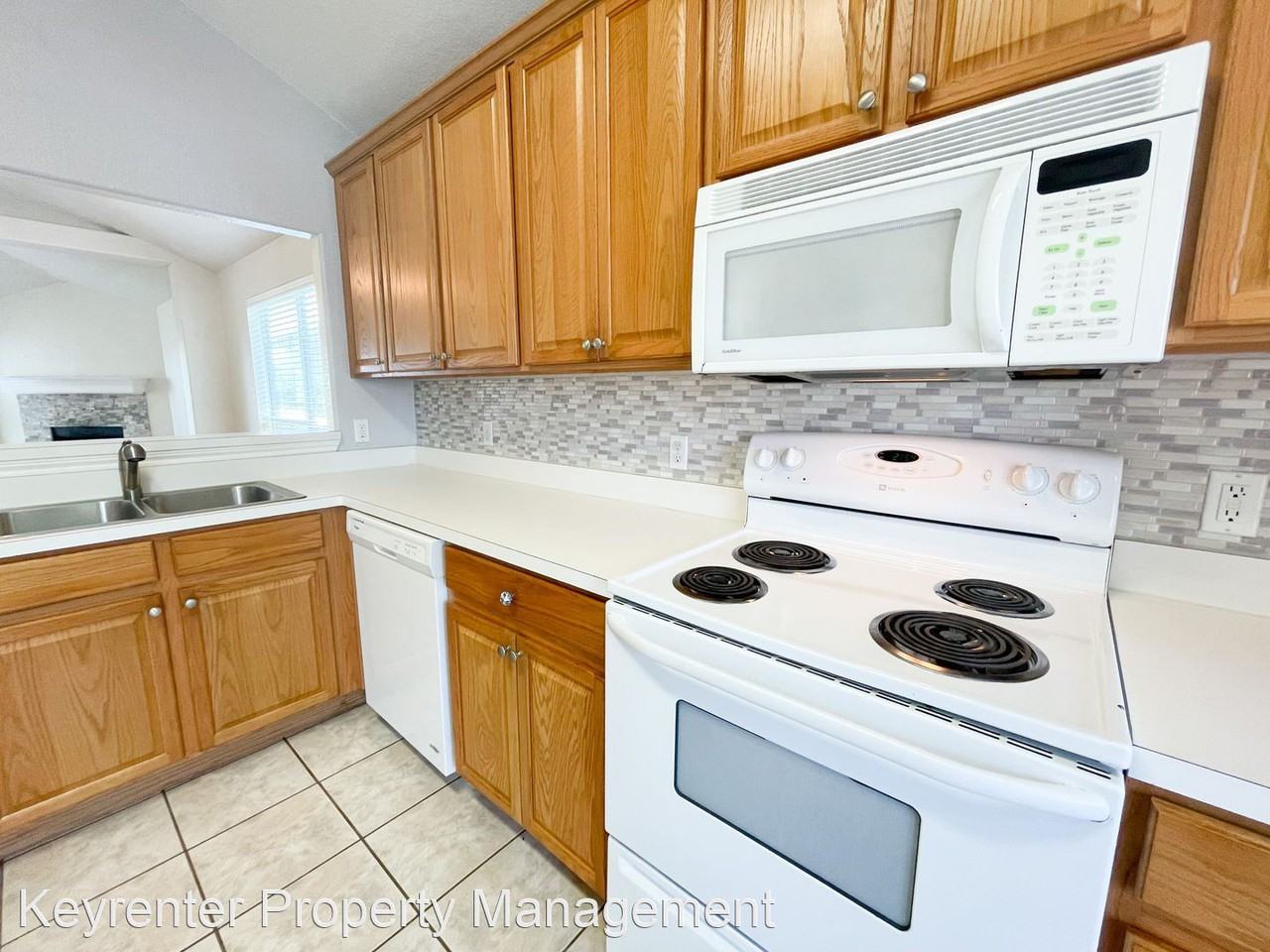 1200 Arbor Knot Dr - Photo 3 of 28