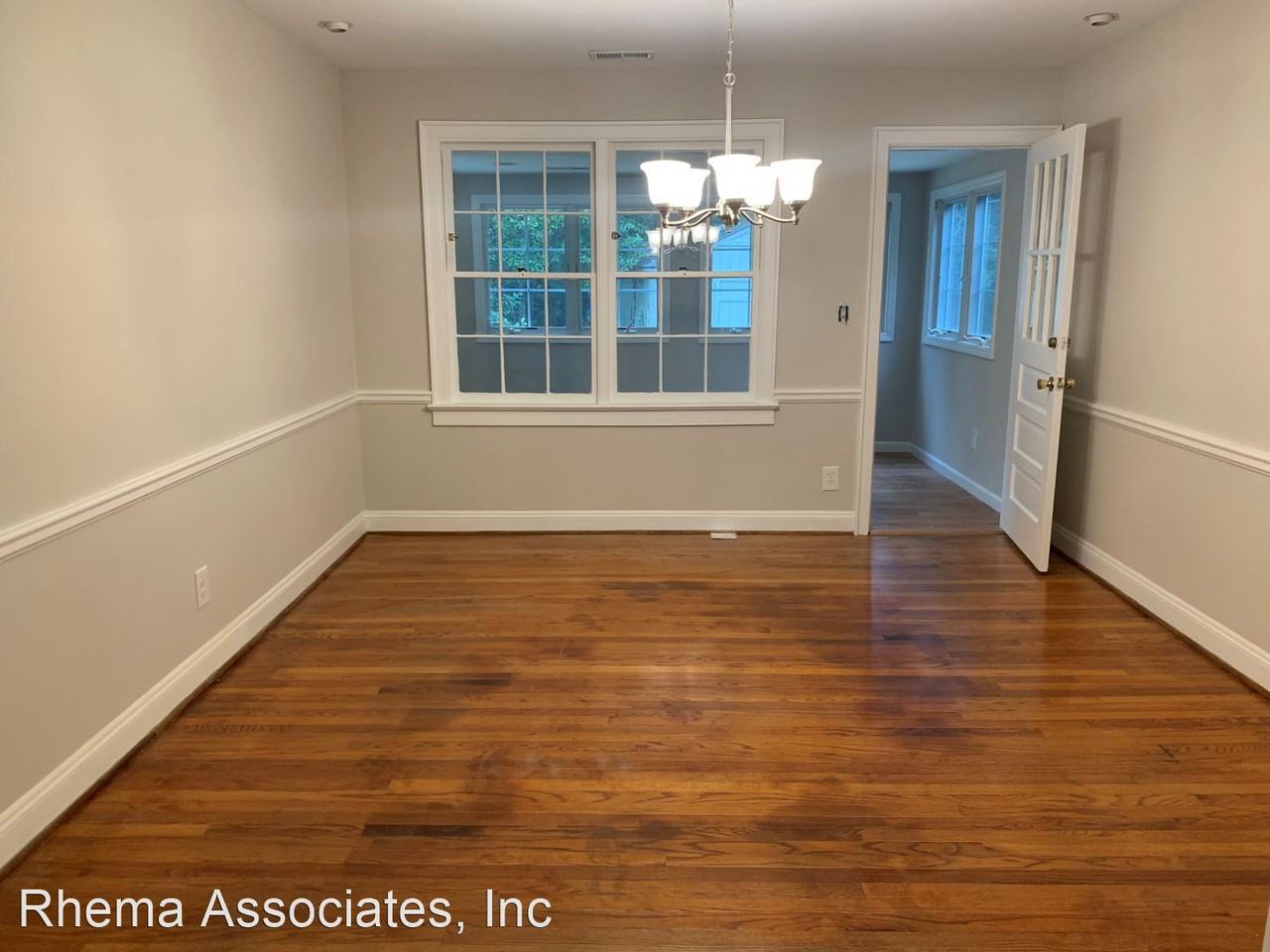 100 S Dogwood Rd - Photo 3 of 13