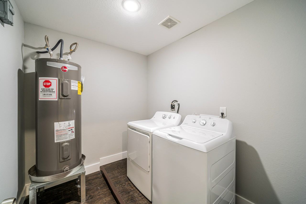 Brookfield Drive - Photo 4 of 12