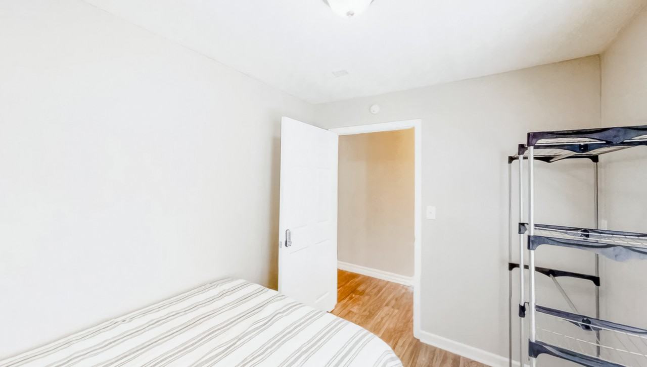 Orlando St Sw - Photo 7 of 7