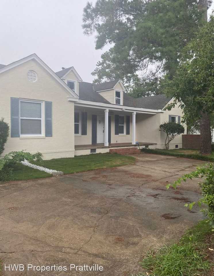 1442 Blairwood - Photo 2 of 19