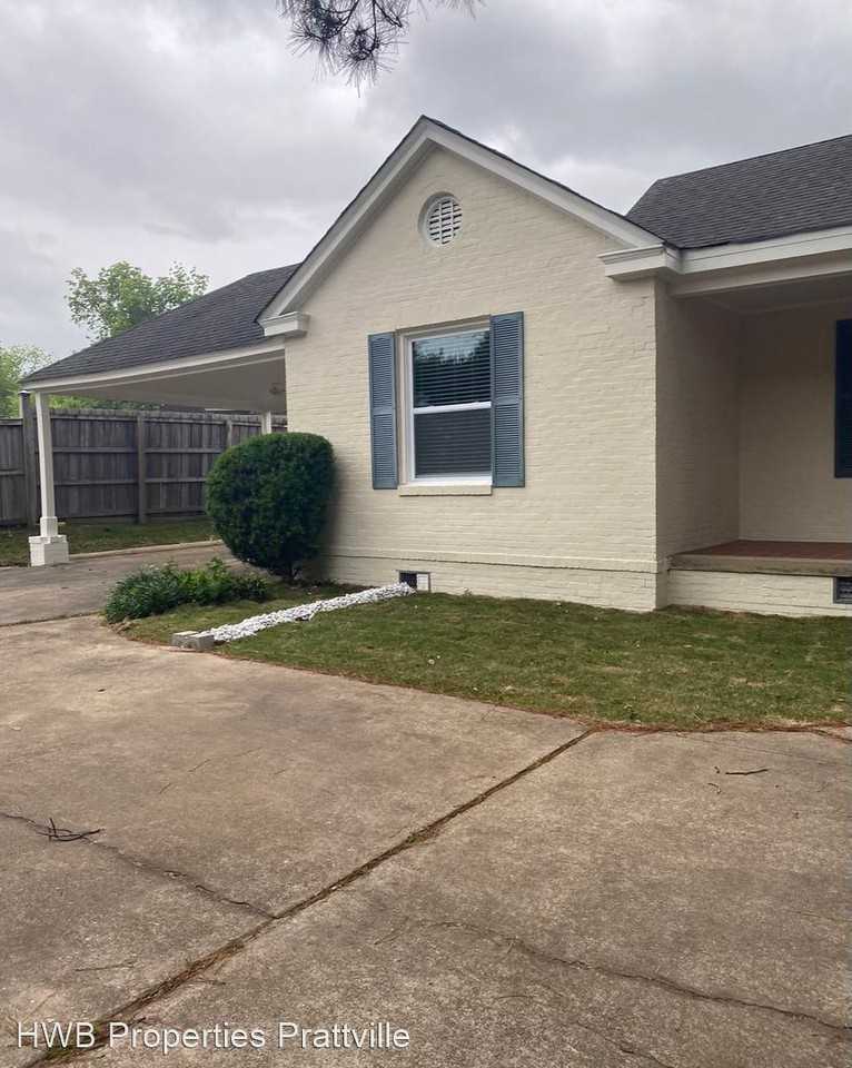 1442 Blairwood - Photo 3 of 19