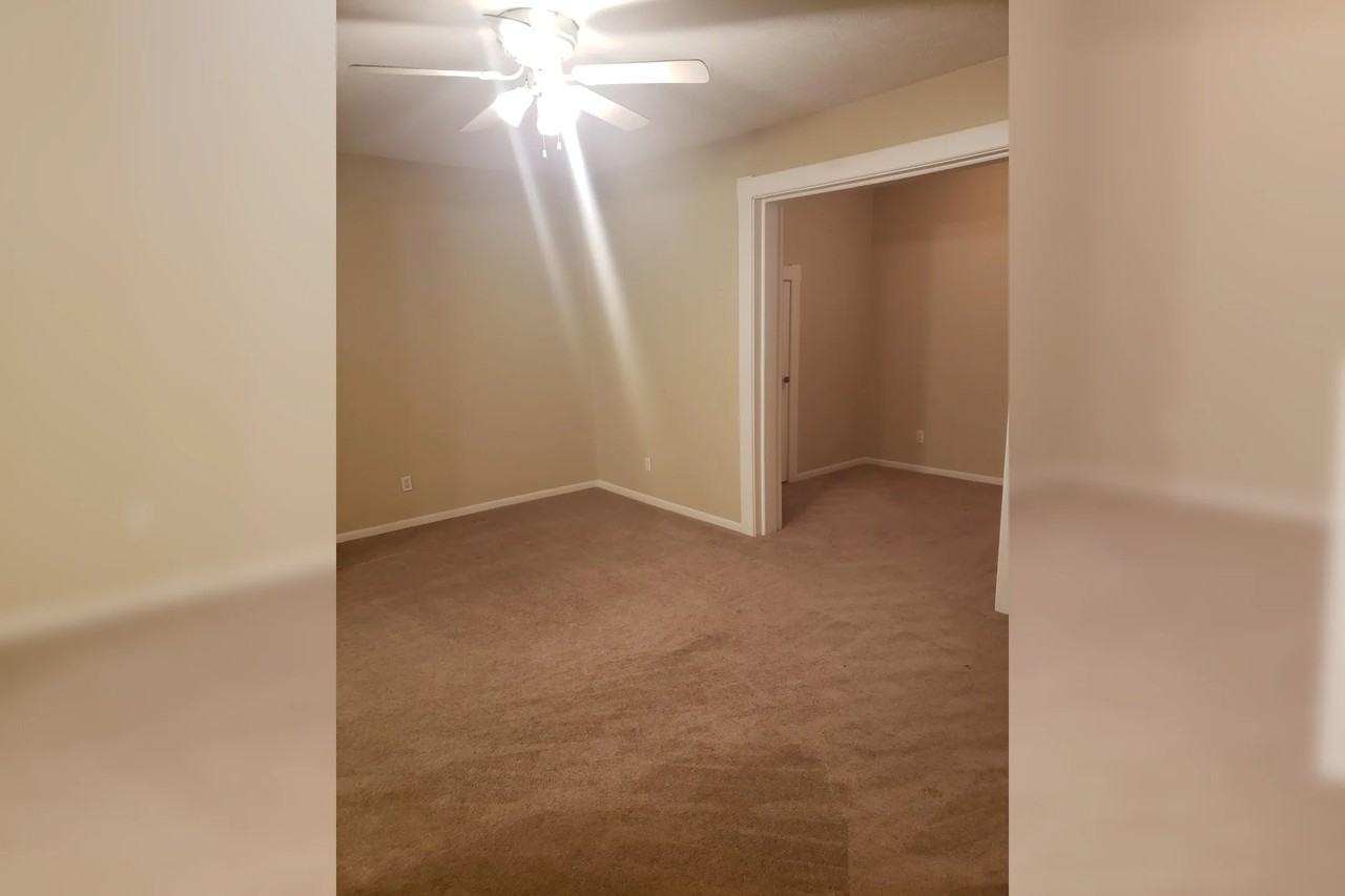 303 Grafton Ave - Photo 2 of 11