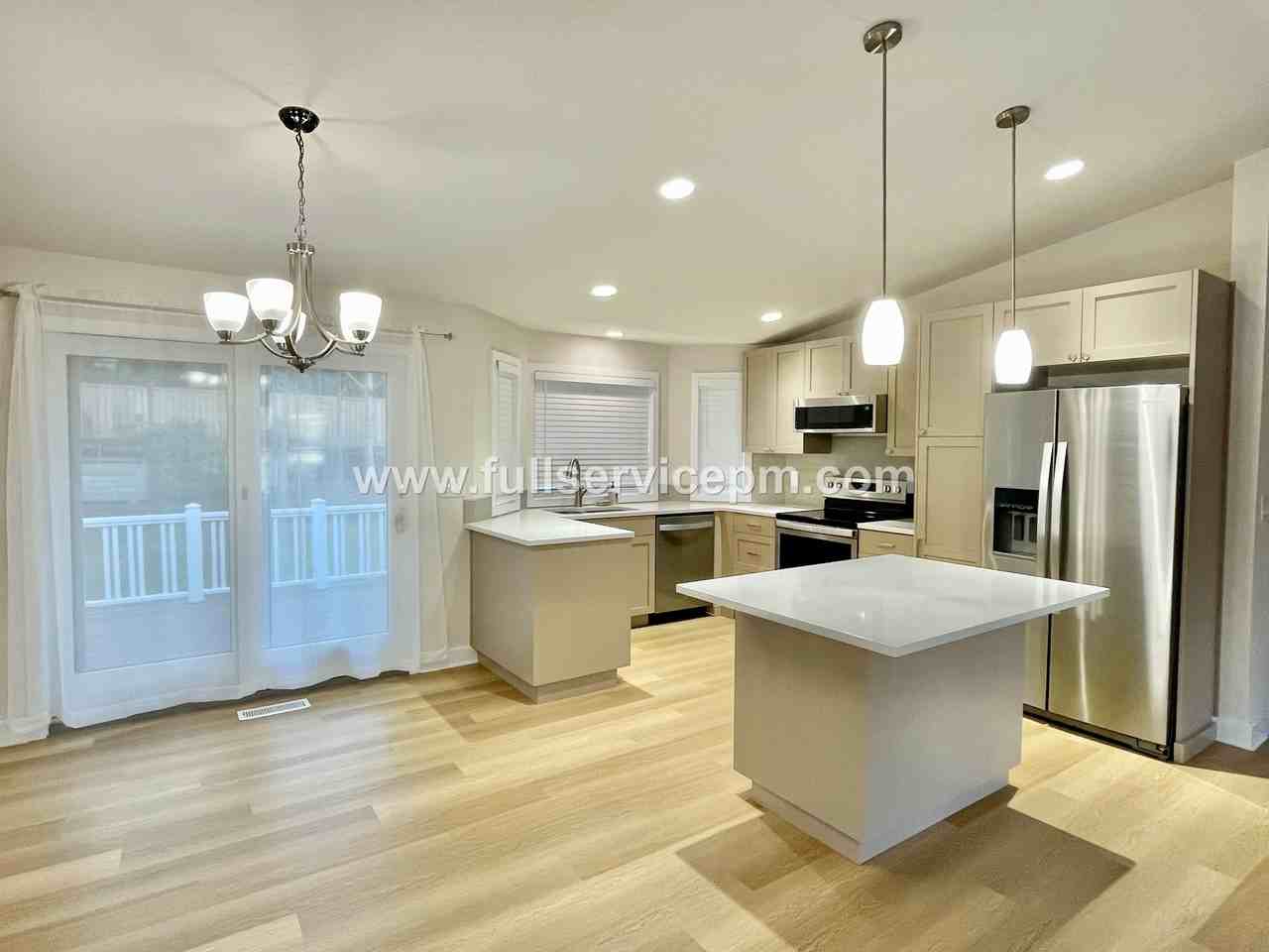 10511 118th Pl Ne - Photo 7 of 25