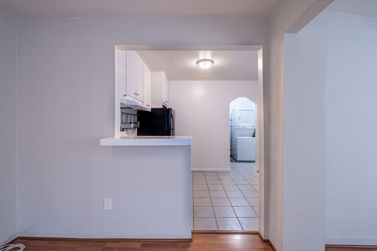 13637 Ventura Blvd - Photo 3 of 20