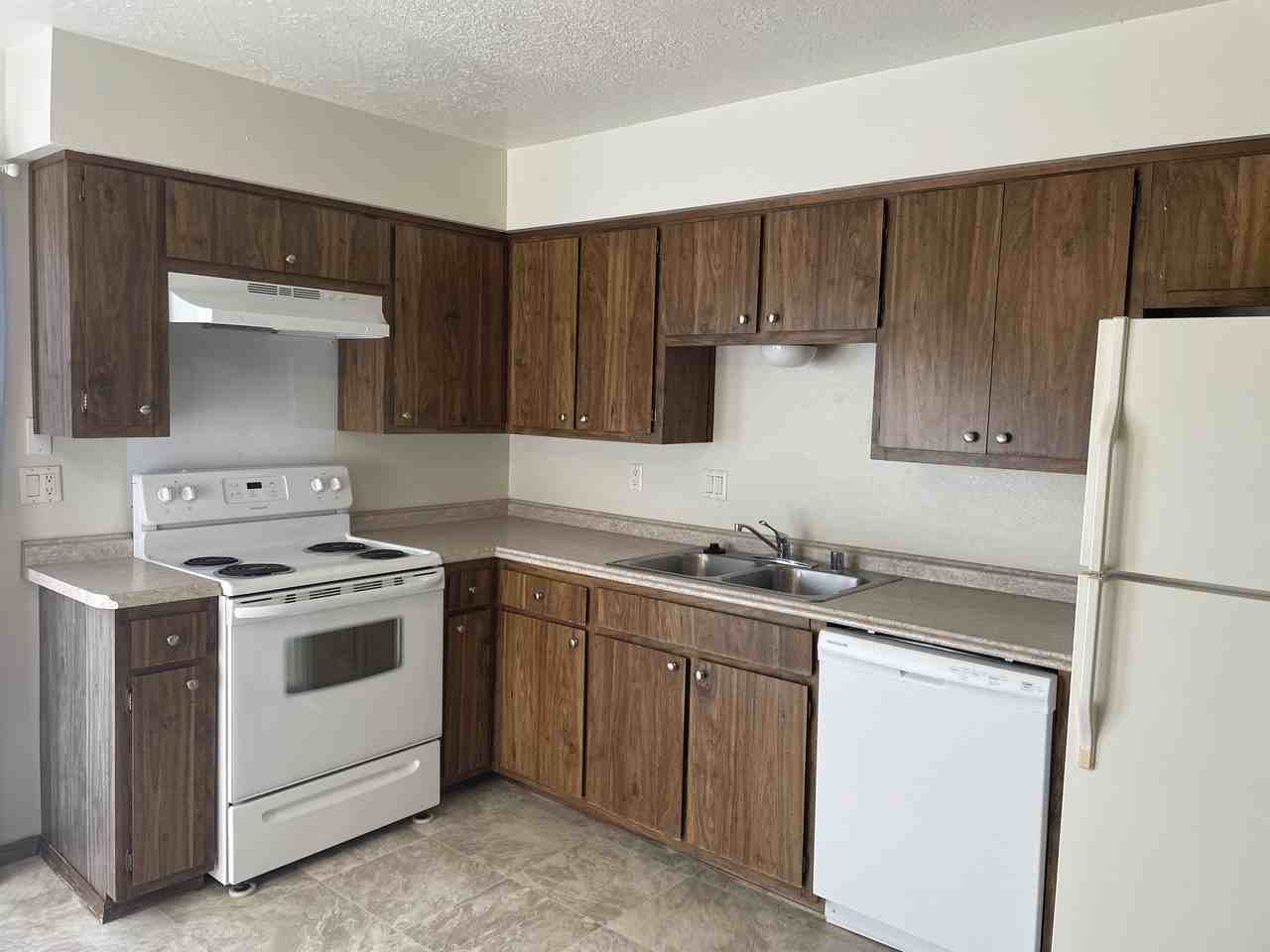 12332 Candelaria Rd Ne - Photo 3 of 21