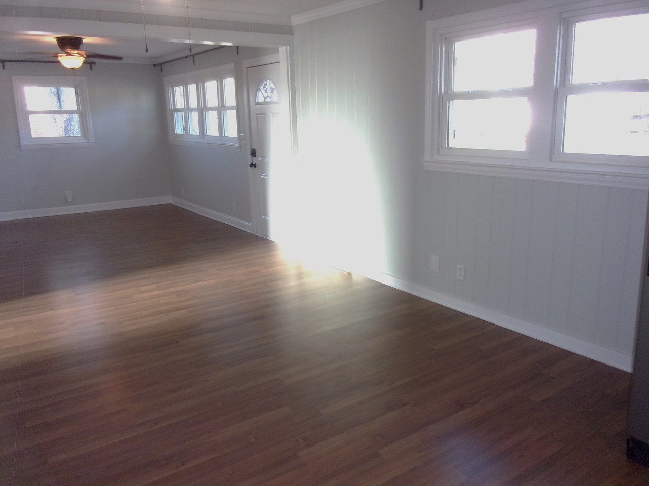 401 Maple St - Photo 2 of 16