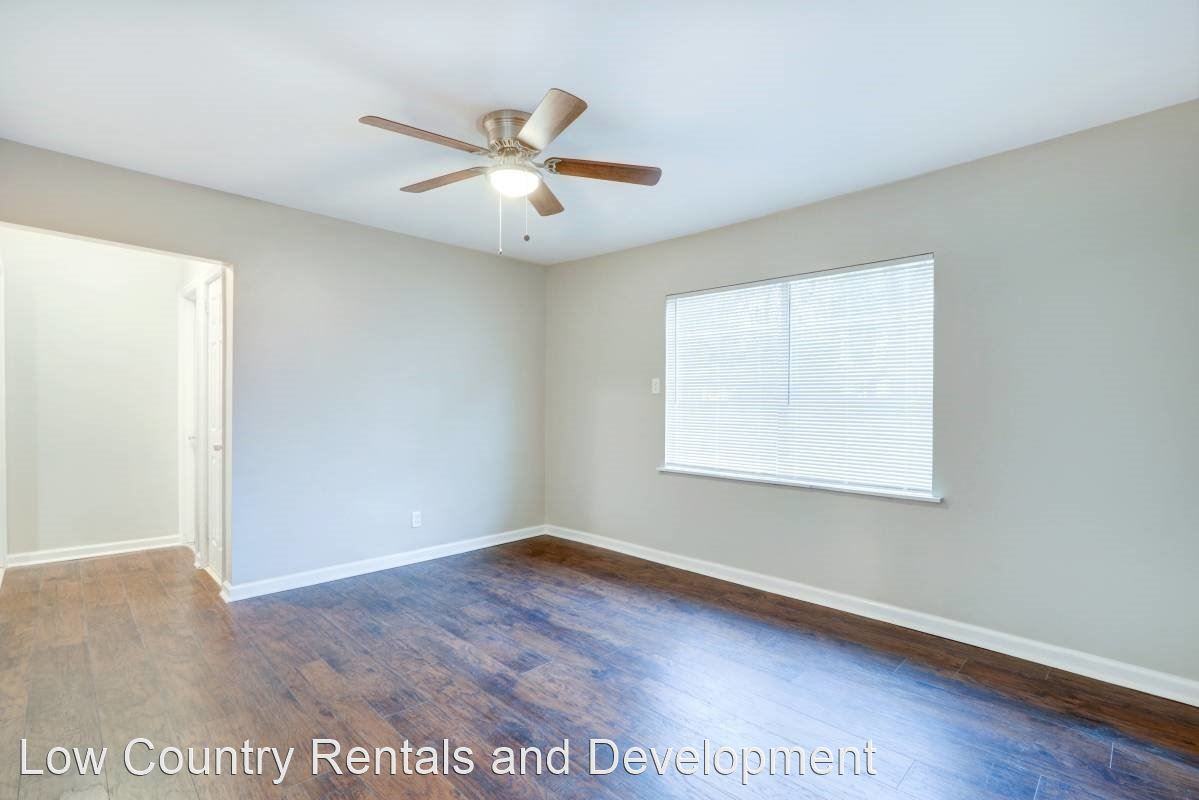 1116 E Park Ave - Photo 2 of 9