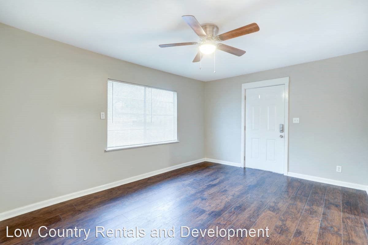 1116 E Park Ave - Photo 3 of 9
