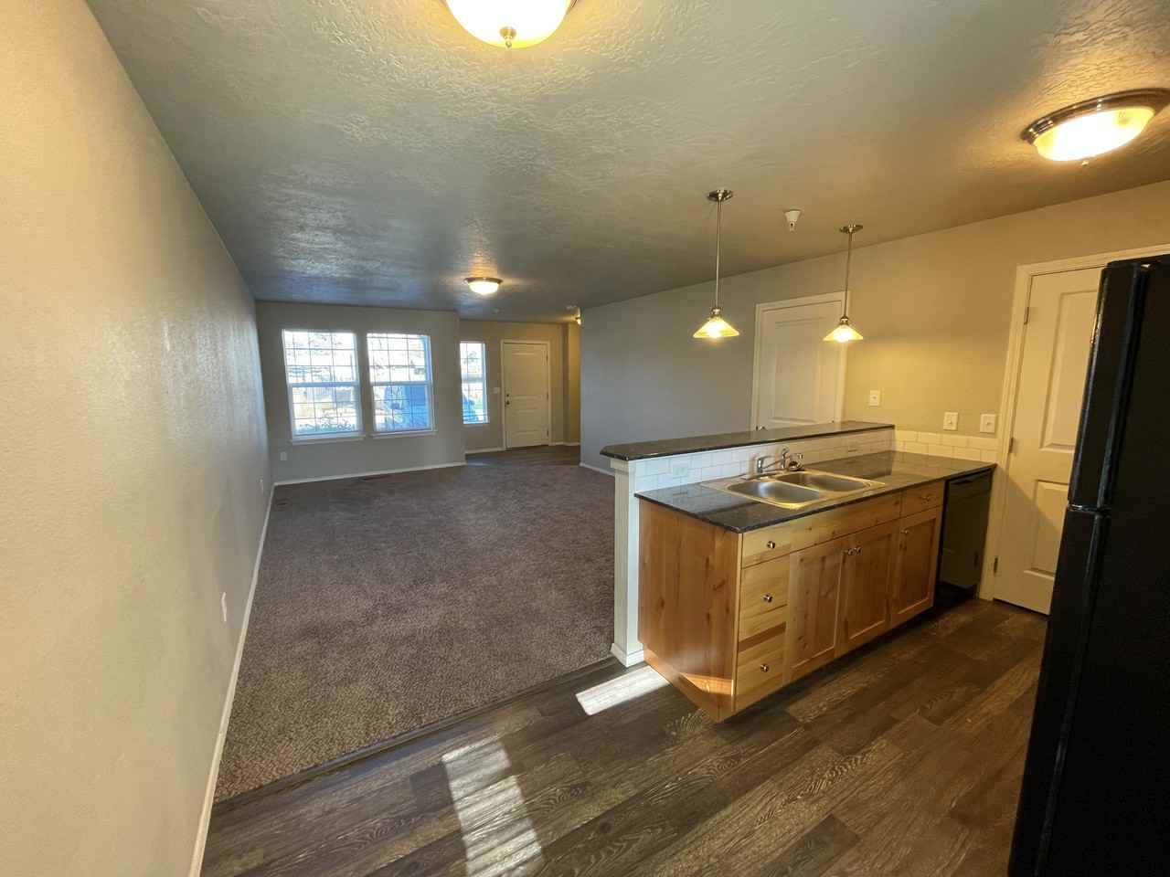 11026 W Ustick Rd - Photo 3 of 6