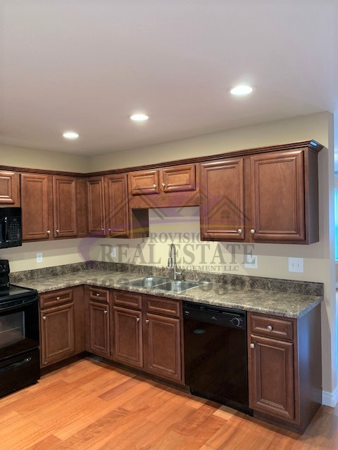 540 Urbane Rd Ne - Photo 5 of 15