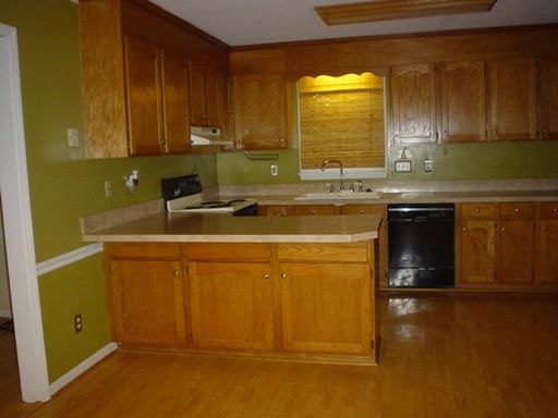 3100 Hickory Ridge Dr - Photo 2 of 20