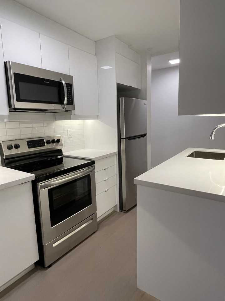 1051 Victoria Park Avenue Apartments 1051 Victoria Park Ave, Toronto