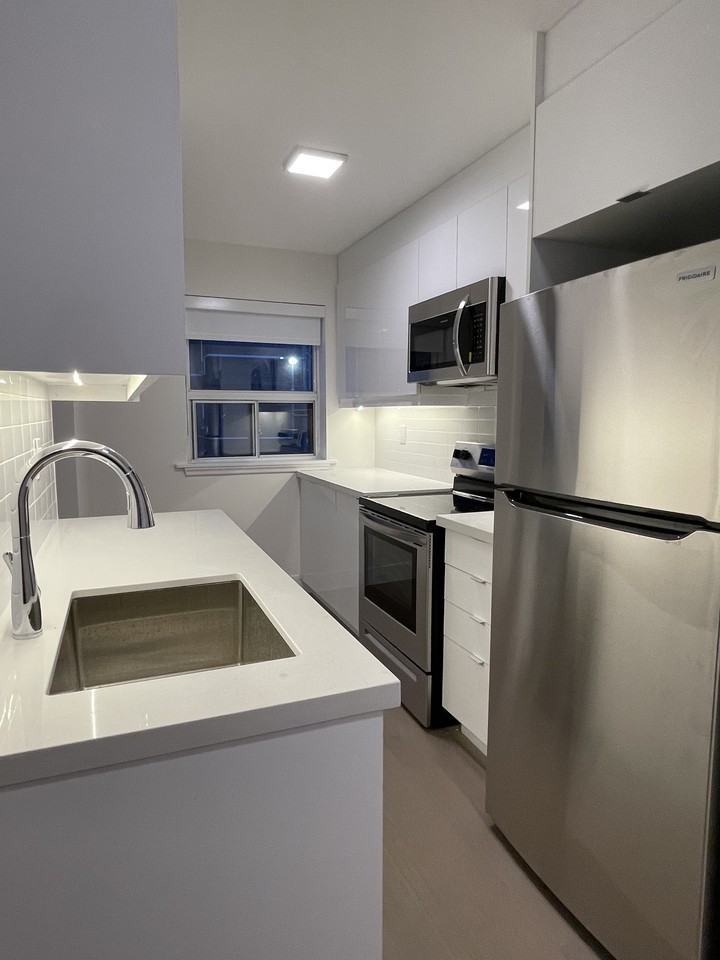 1051 Victoria Park Avenue Apartments 1051 Victoria Park Ave, Toronto