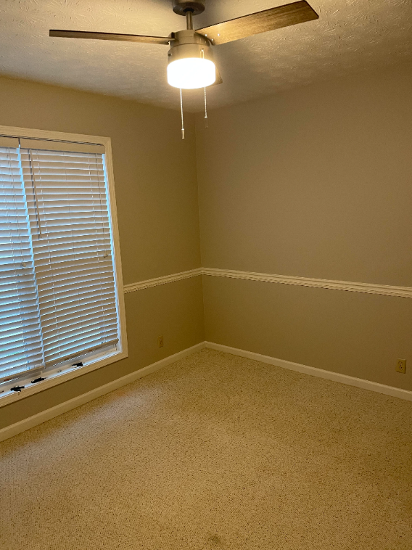 1210 Rocky Rd - Photo 2 of 7