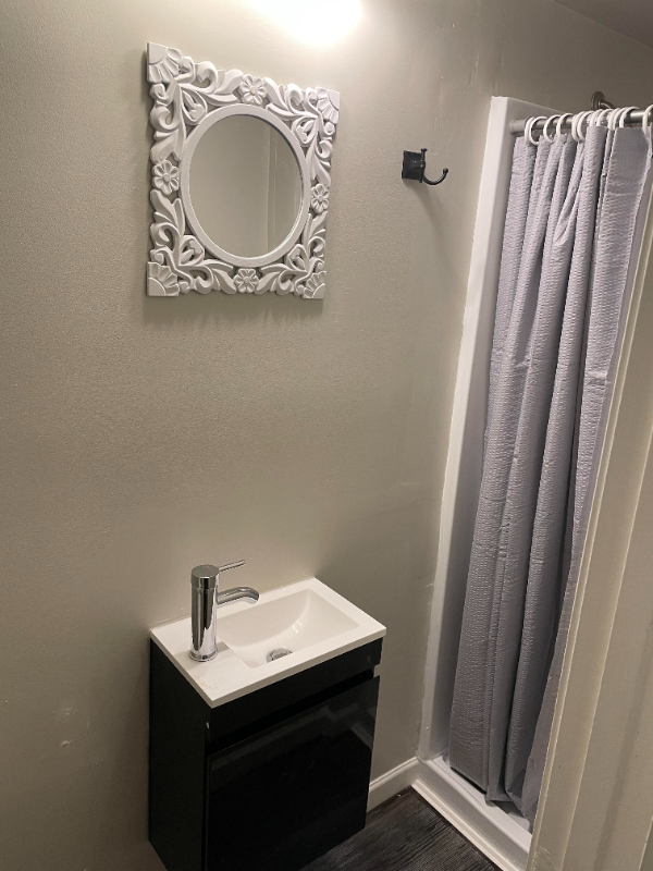 1210 Rocky Rd - Photo 5 of 7